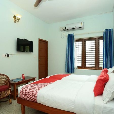 Oyo 6216 Royz Destinations Hotel Thiruvananthapuram Eksteriør billede