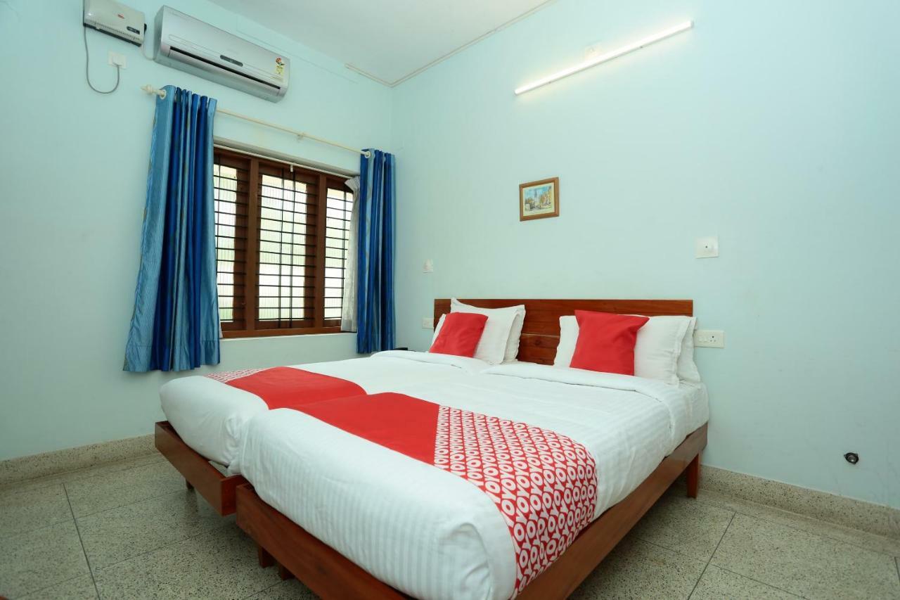 Oyo 6216 Royz Destinations Hotel Thiruvananthapuram Eksteriør billede